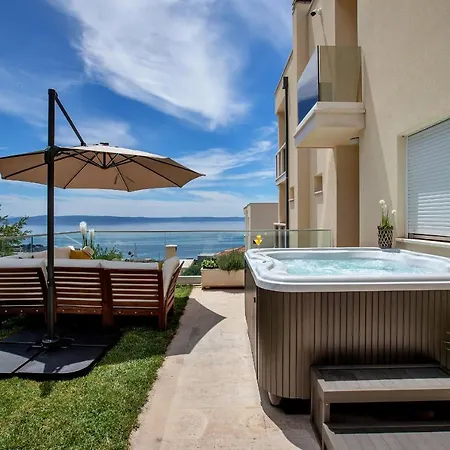 Luxury Stella Makarska