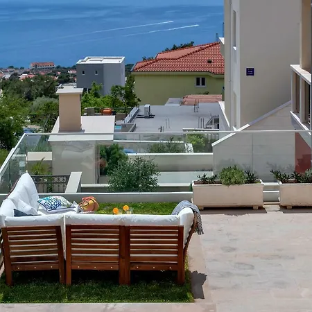 Luxury Stella Makarska